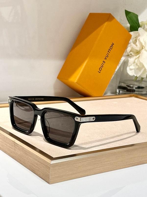 LV Sunglasses 784